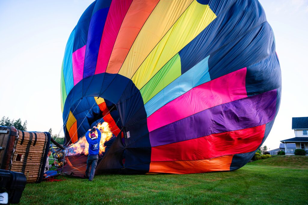 Hot air balloon crew