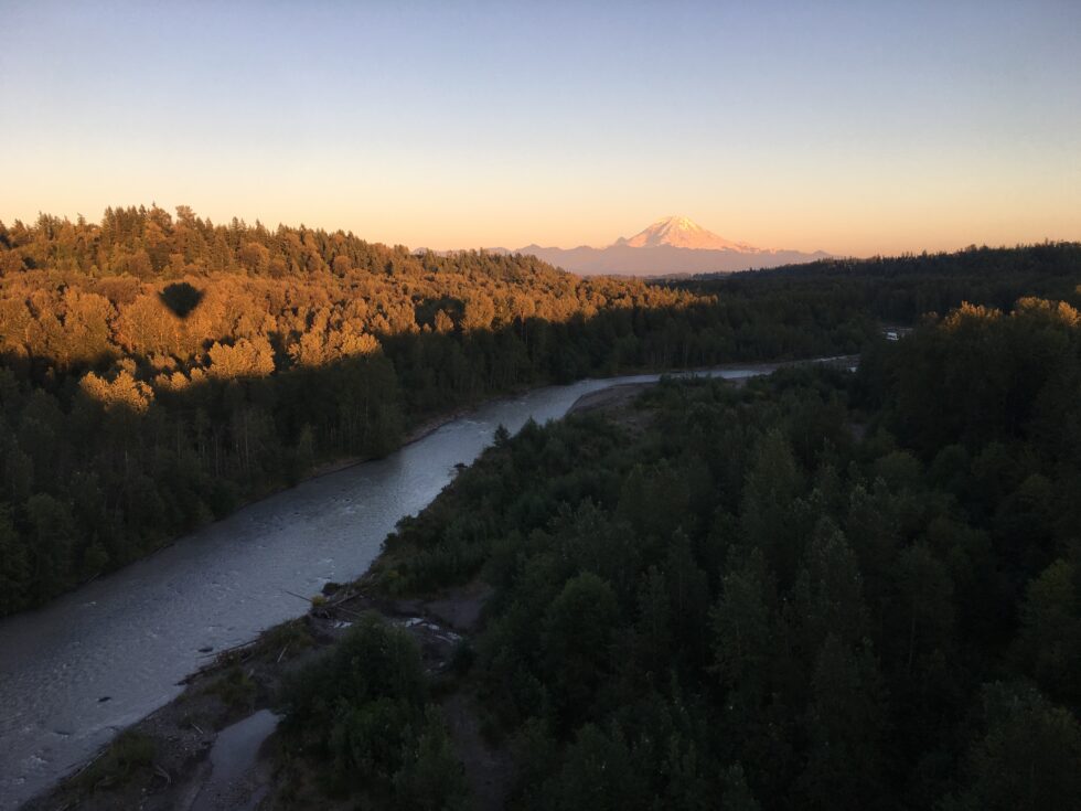 Hot air balloon sunset flight over Auburn Washington looking at Mt. Rainier