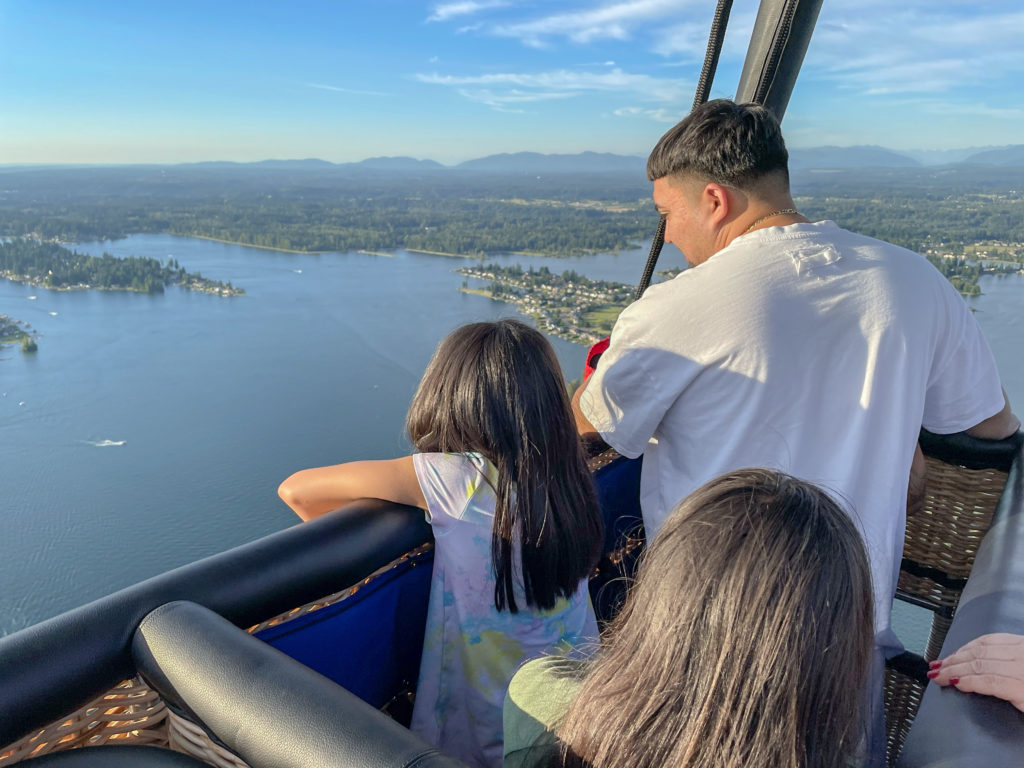 hot air balloon ride seattle whale watching